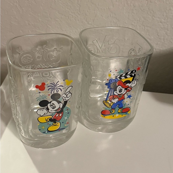 McDonalds Disney MILLENIUM Square Glasses Set of 2- Vintage 2000 Collectible! - Picture 1 of 4